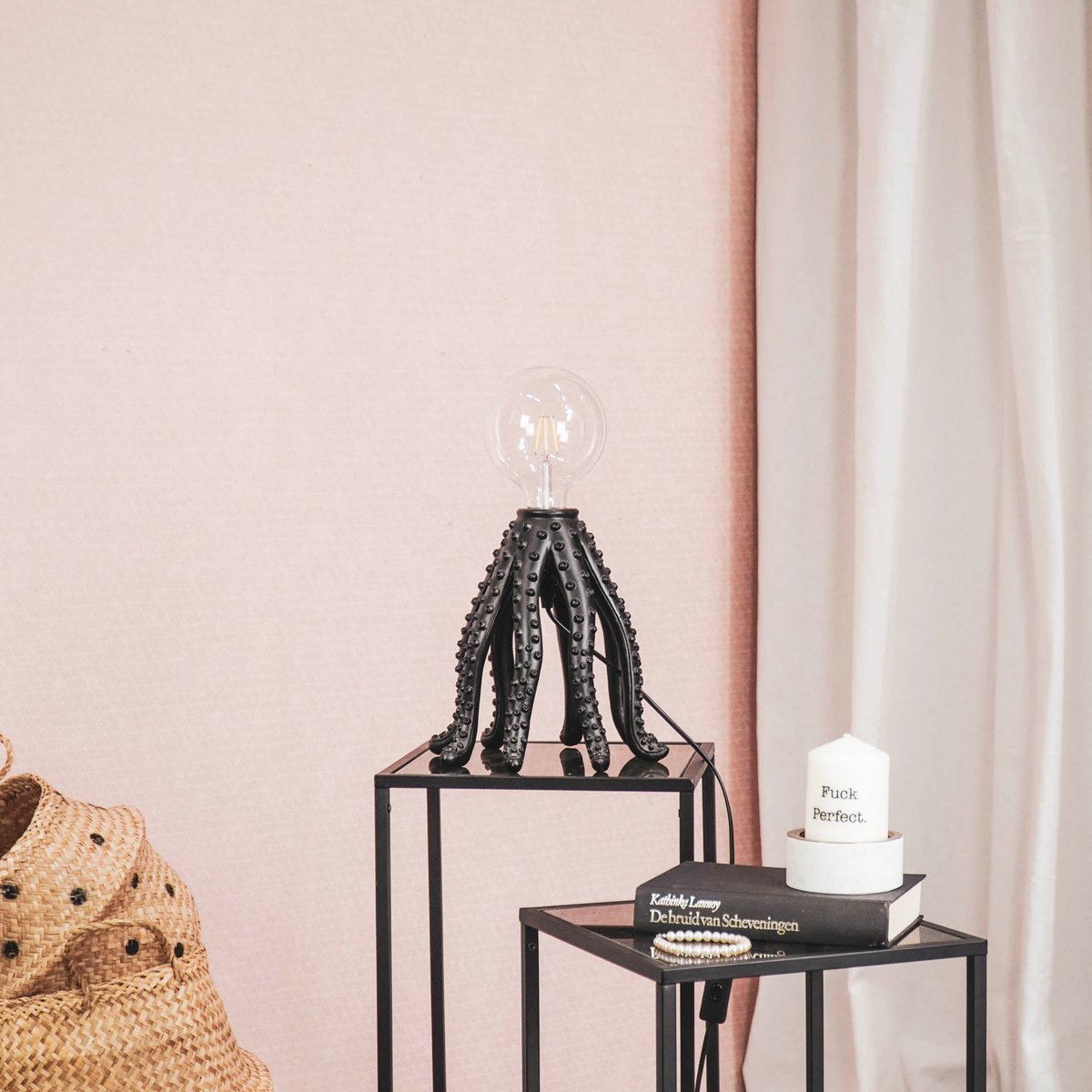Housevitamin Octopus Table Lamp - Black-25x25cm