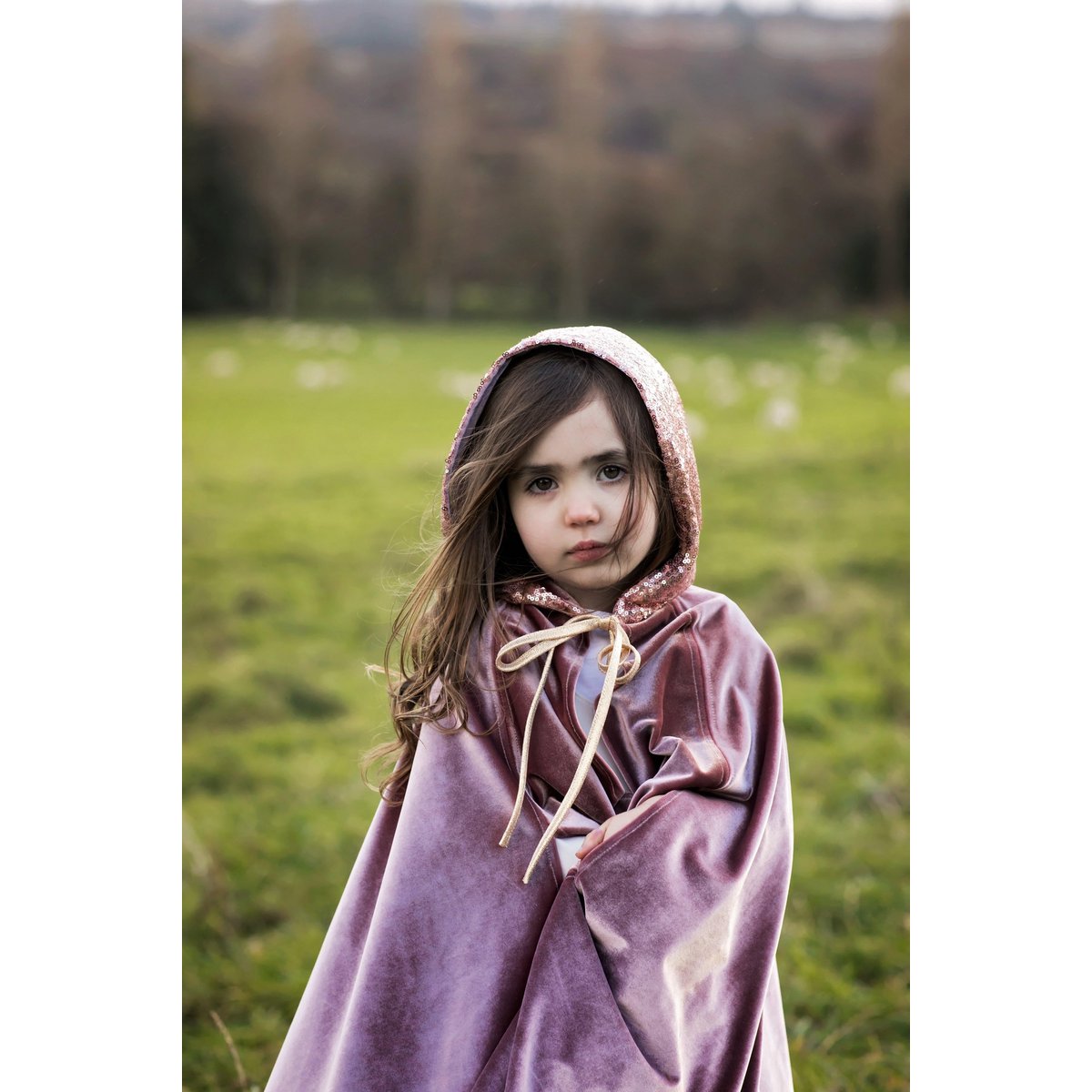 Magische cape ‘Cosmic Pearl Riding Hood’