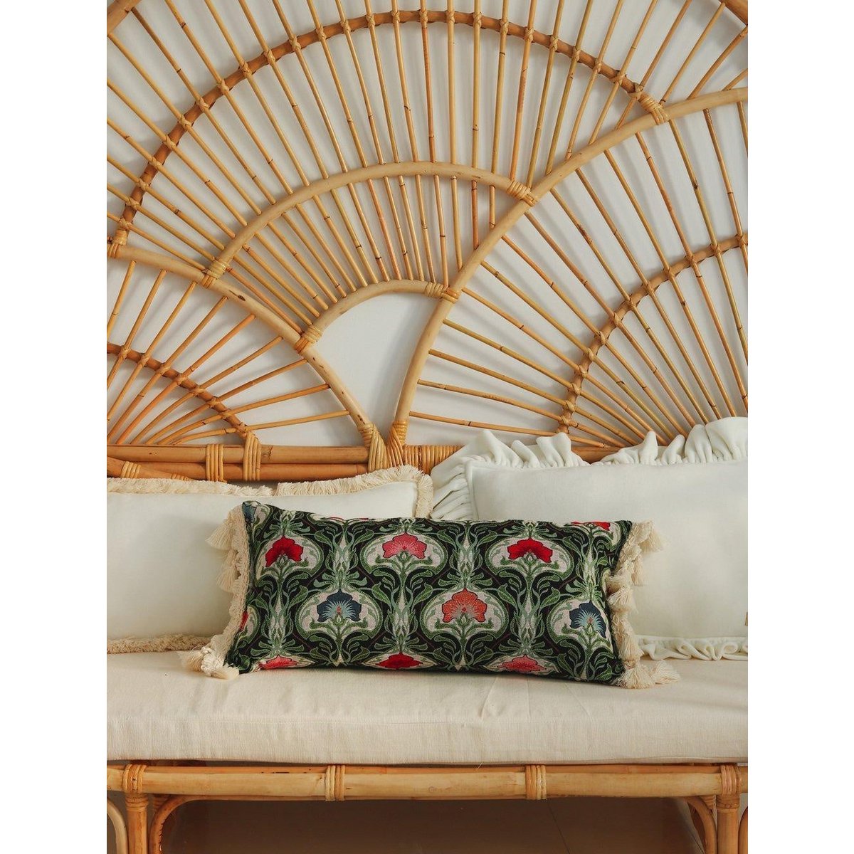 "Green medusa" bolster met franje
