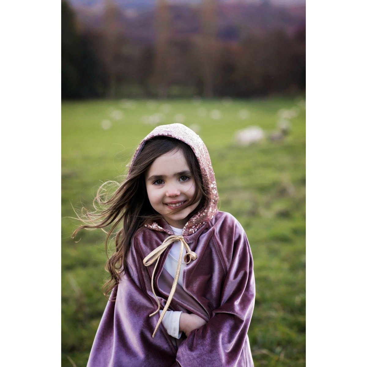 Magische cape ‘Cosmic Pearl Riding Hood’