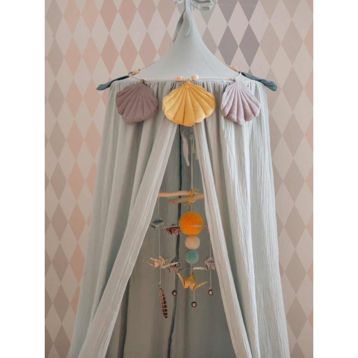 "Eye of the Sea" Linnen Garland met Schelpen
