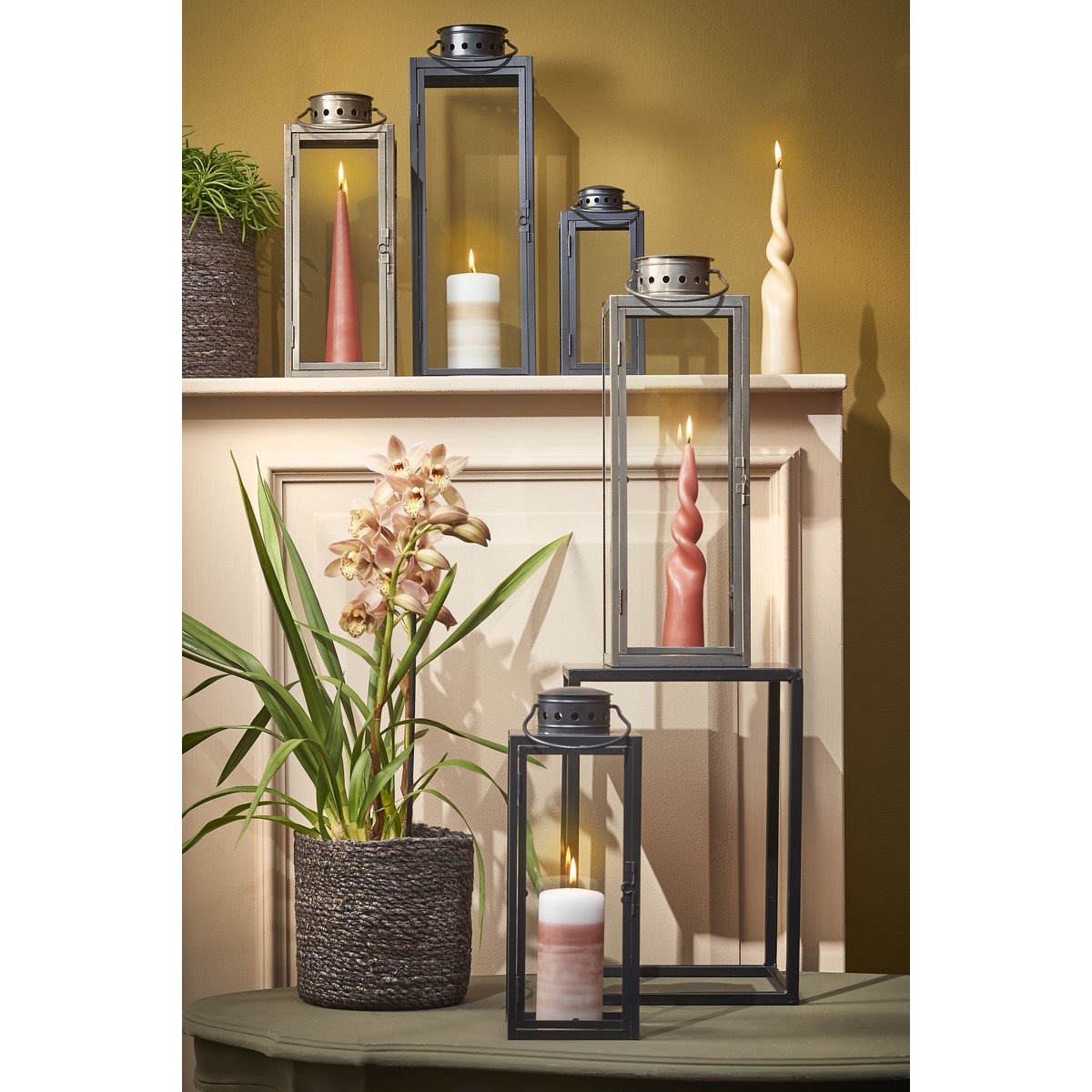 Arzilla Lantern - L14 x W13 x H35 cm - Black