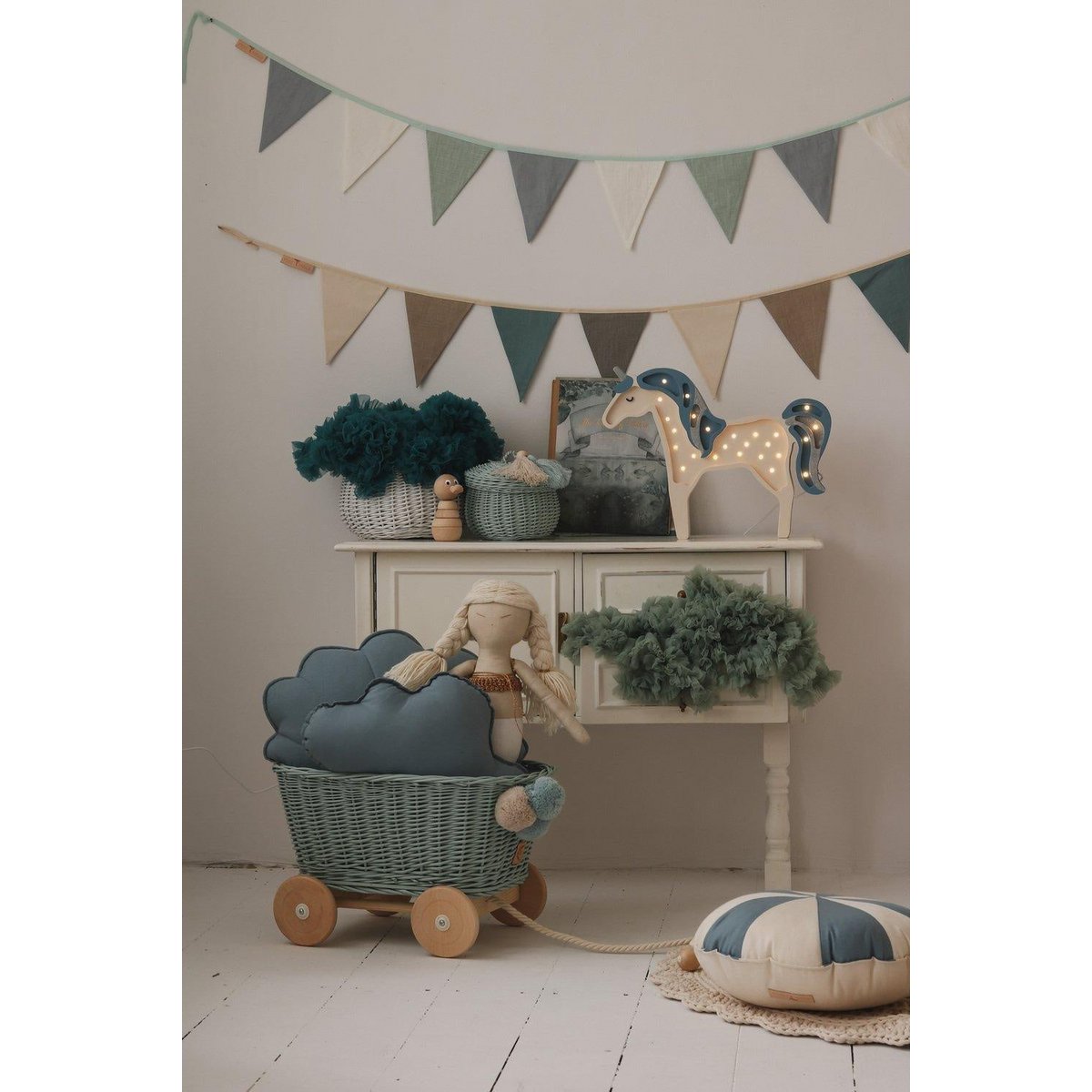 "MintLove"-slinger