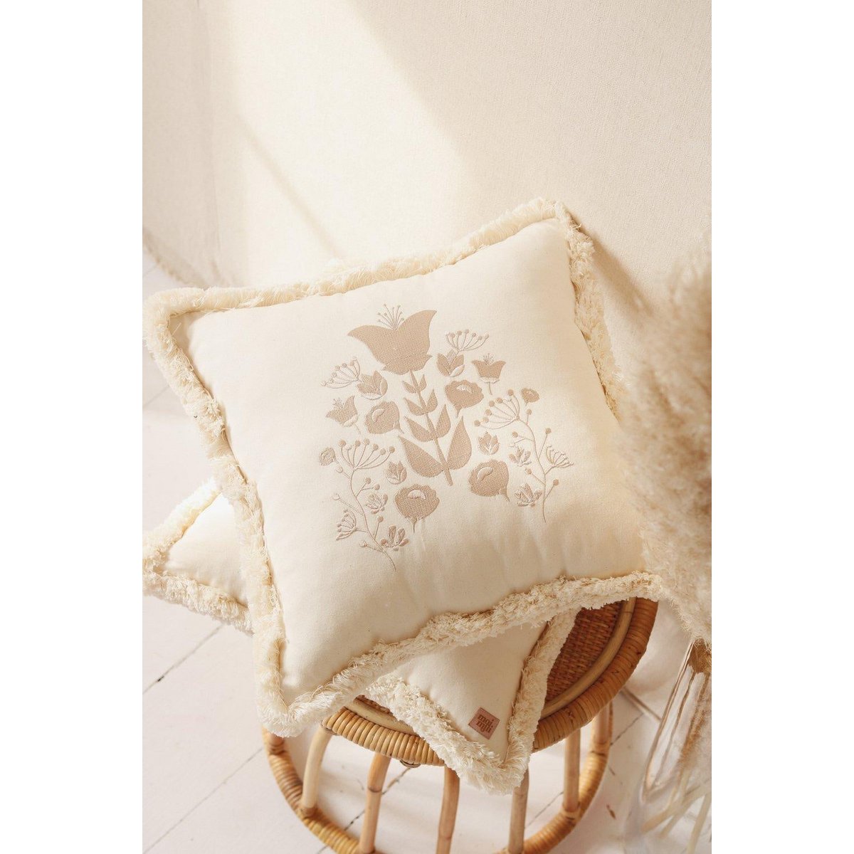 Kussen ‘Boho’ met borduursel