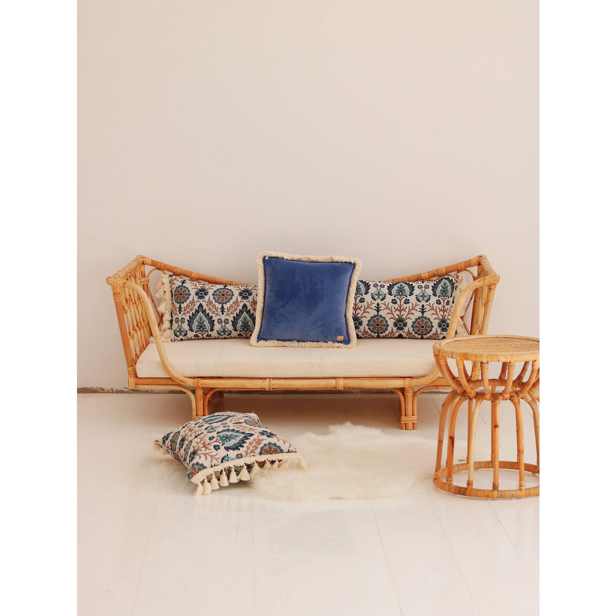 "Blue Iris in Istanbul" bolster met franje