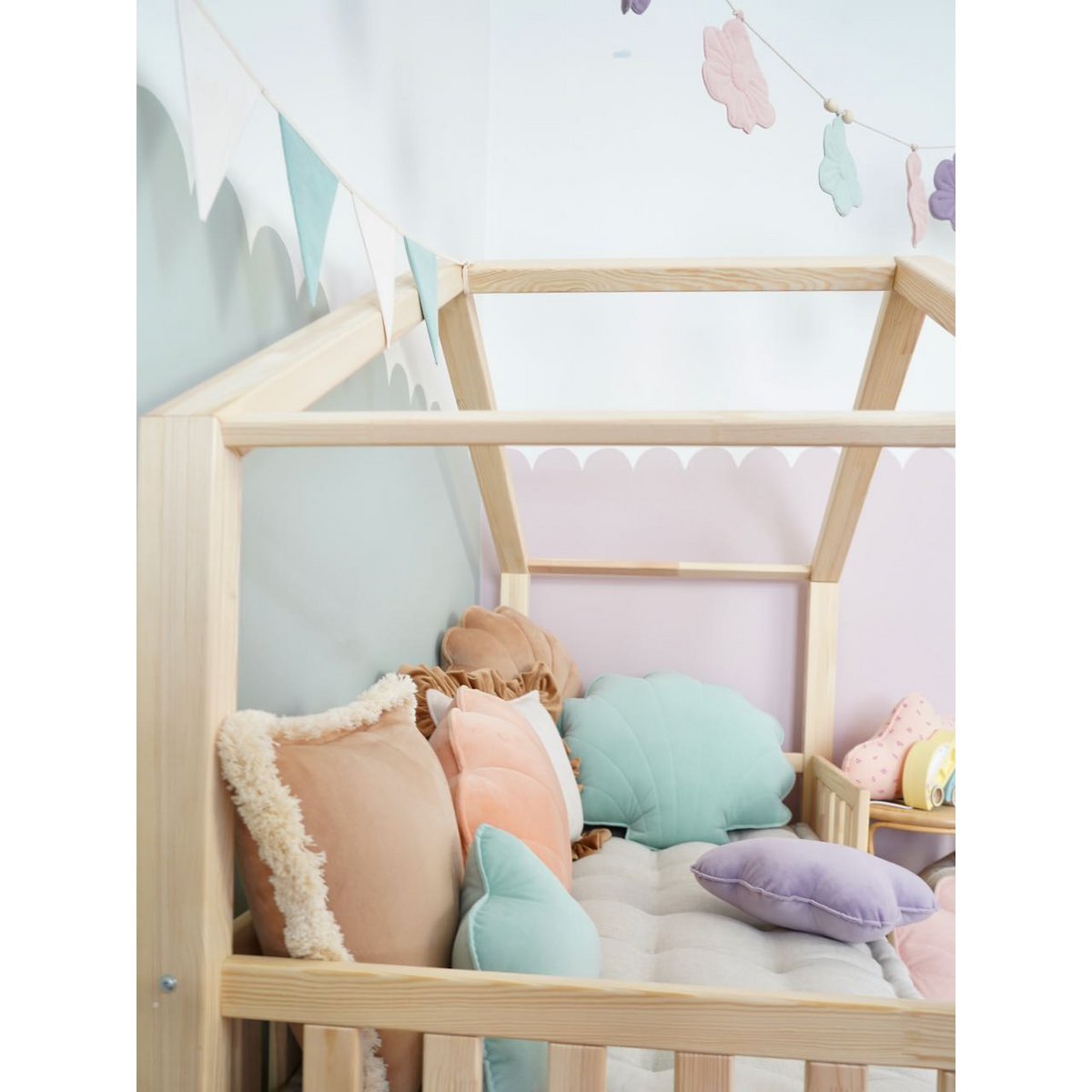 Velvet Wolkenkussen voor babykamer "Paars"