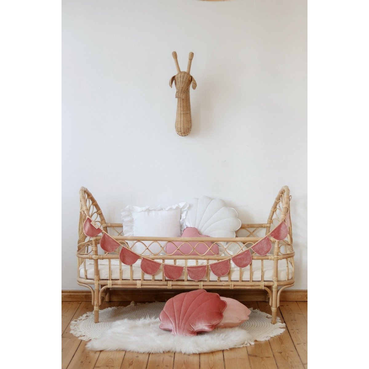 Fluwelen schelpkussen 'Marsala Pearl'