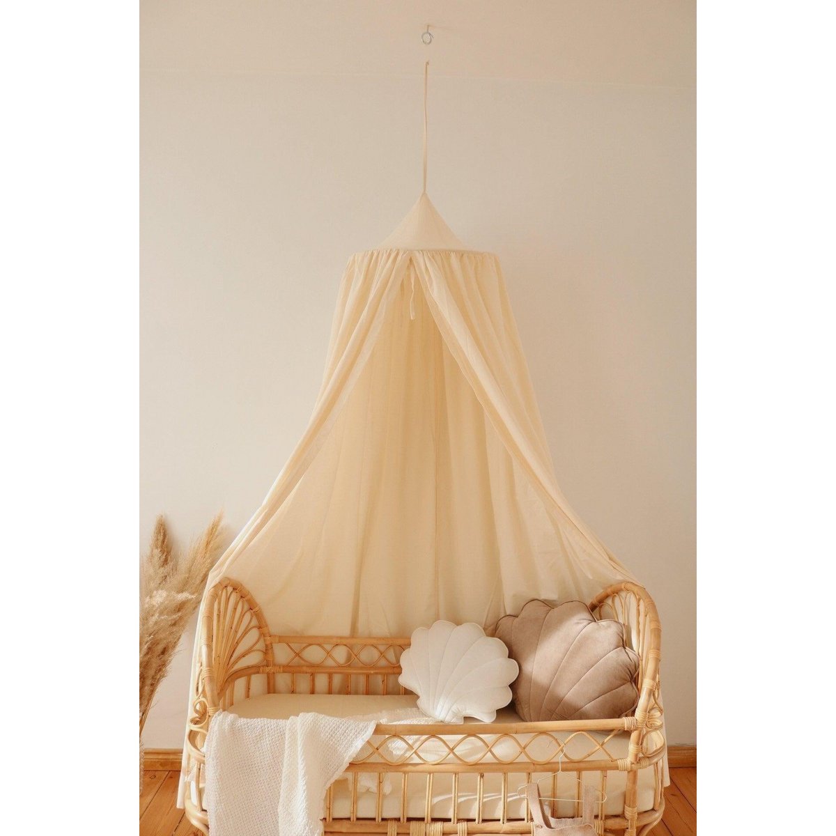 Fluwelen schelpkussen 'White Pearl'