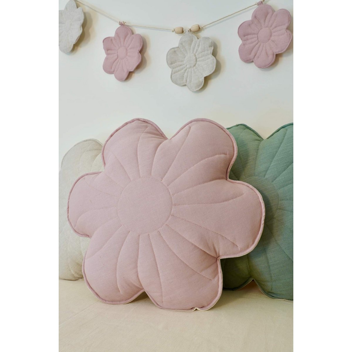 Linnen bloeikussen "Powder rose"