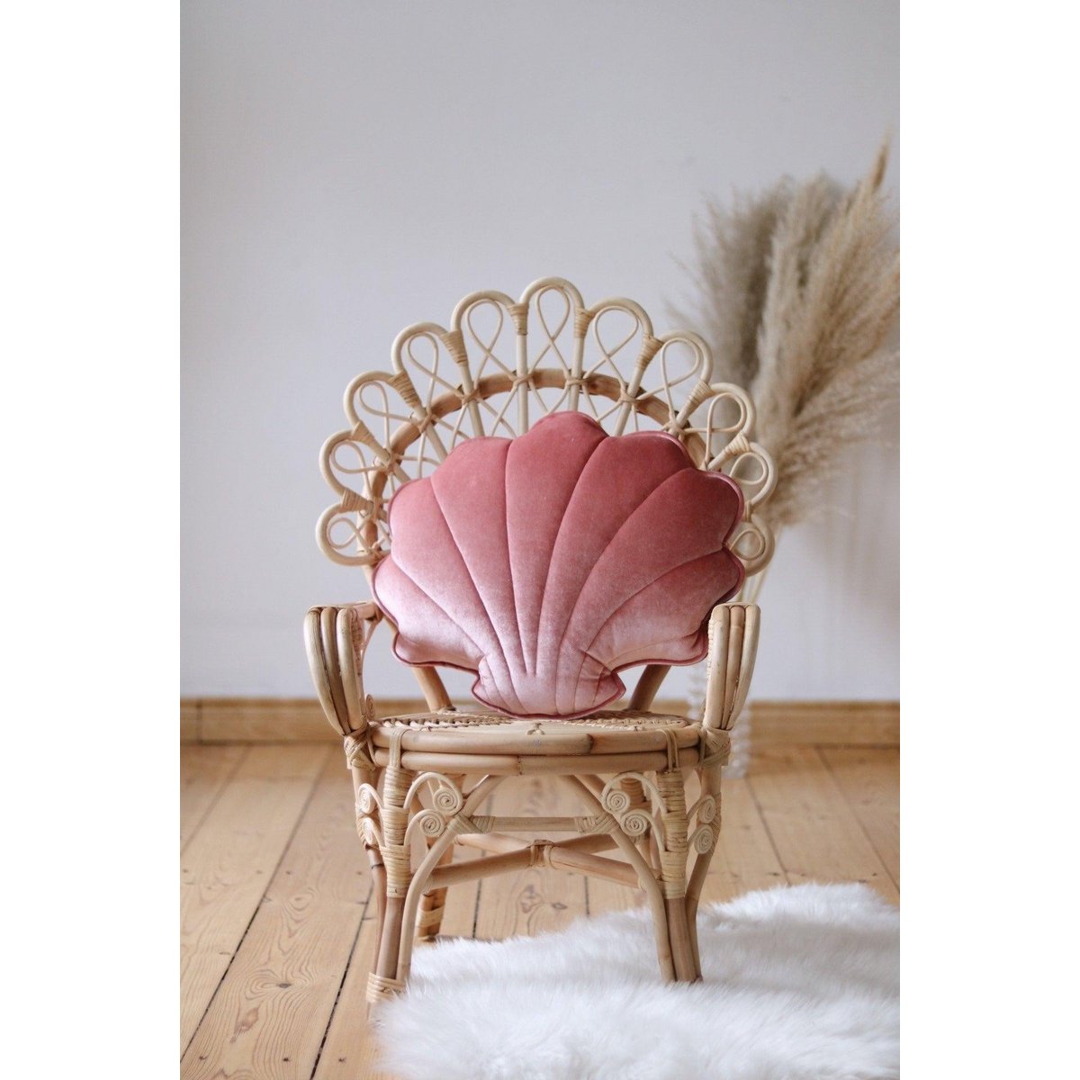 Fluwelen schelpkussen 'Marsala Pearl'