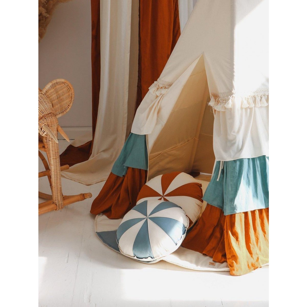 Tipi-tent "Circus" met franjes