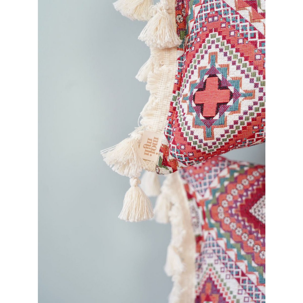 Decoratief kussen "Roze boho-stijl" met franjes