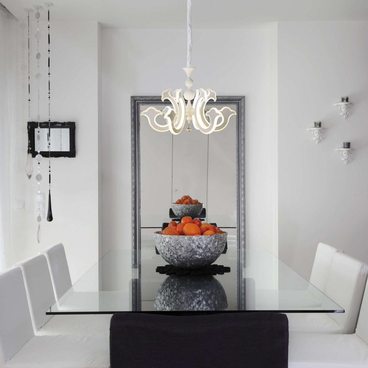 Led Crown "Ludwig" wit Ø 66 cm, met stevig geïnstalleerde LED's, metaal in wit