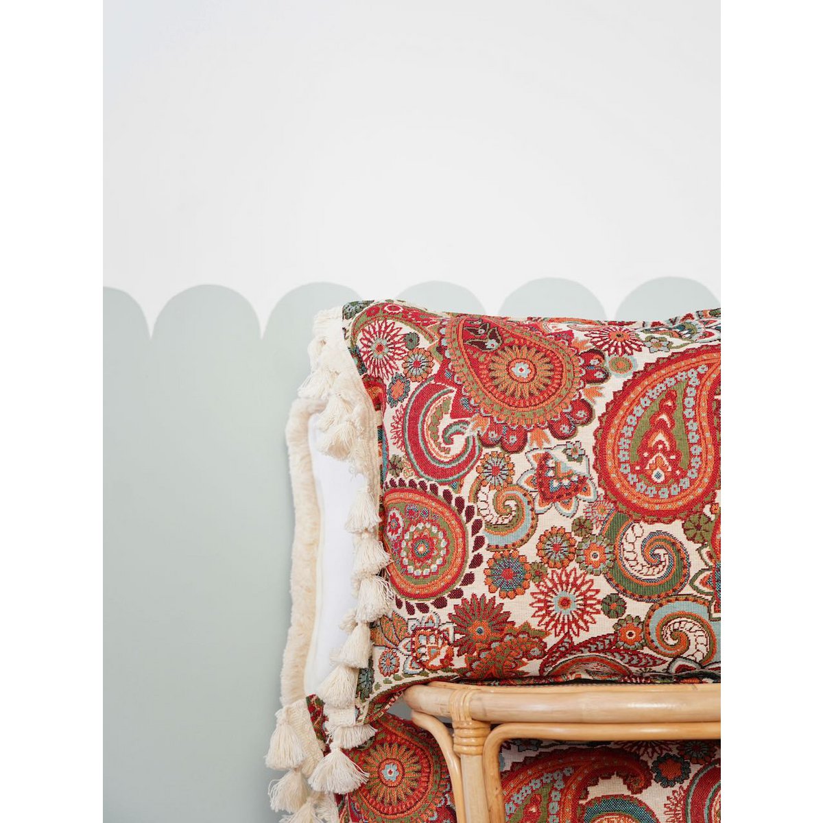 Exclusieve sierbol 'Vintage paisley' met franje