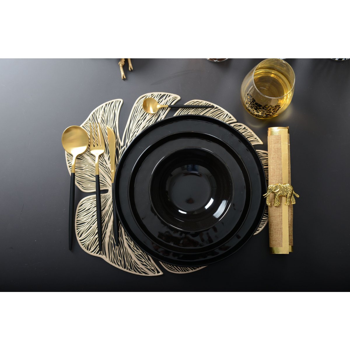 Goud/zwart bestek