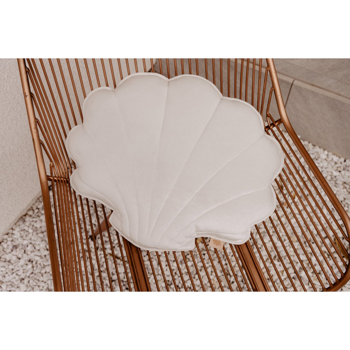 Fluwelen schelpkussen 'White Pearl'