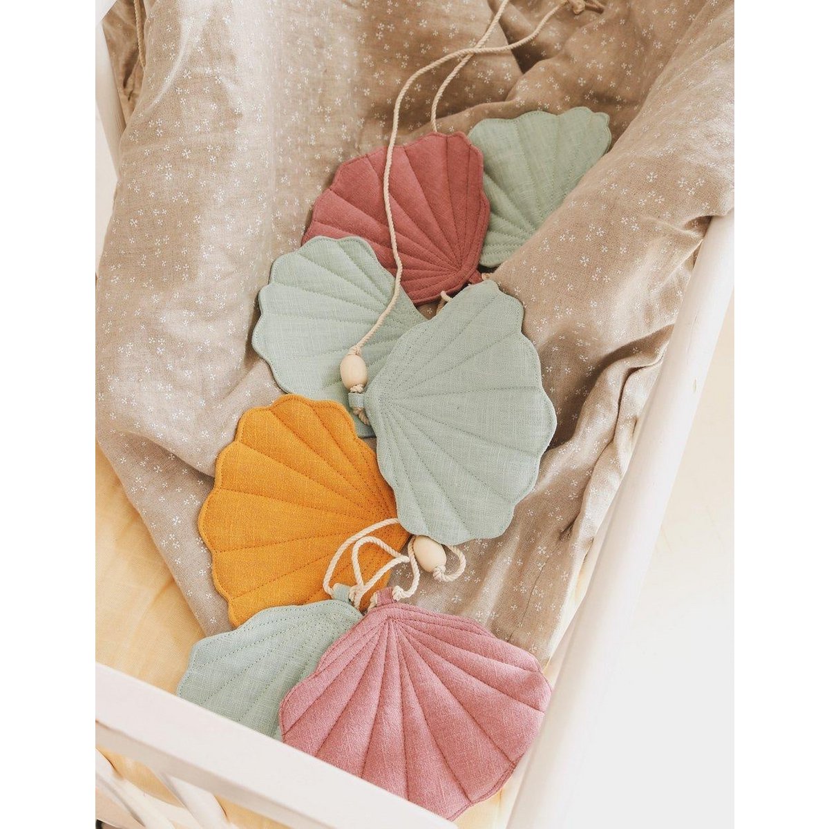 Linnenslinger "Summerwind" met schelpen