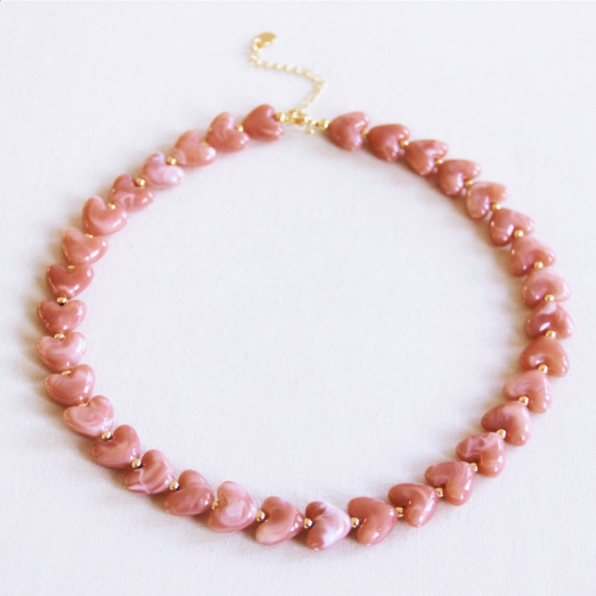 Kralenketting van harsharten - zalm