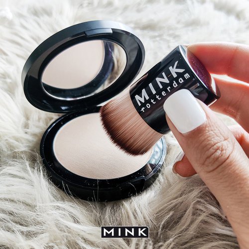 Pressed Finishing Powder - Invisibly Matte