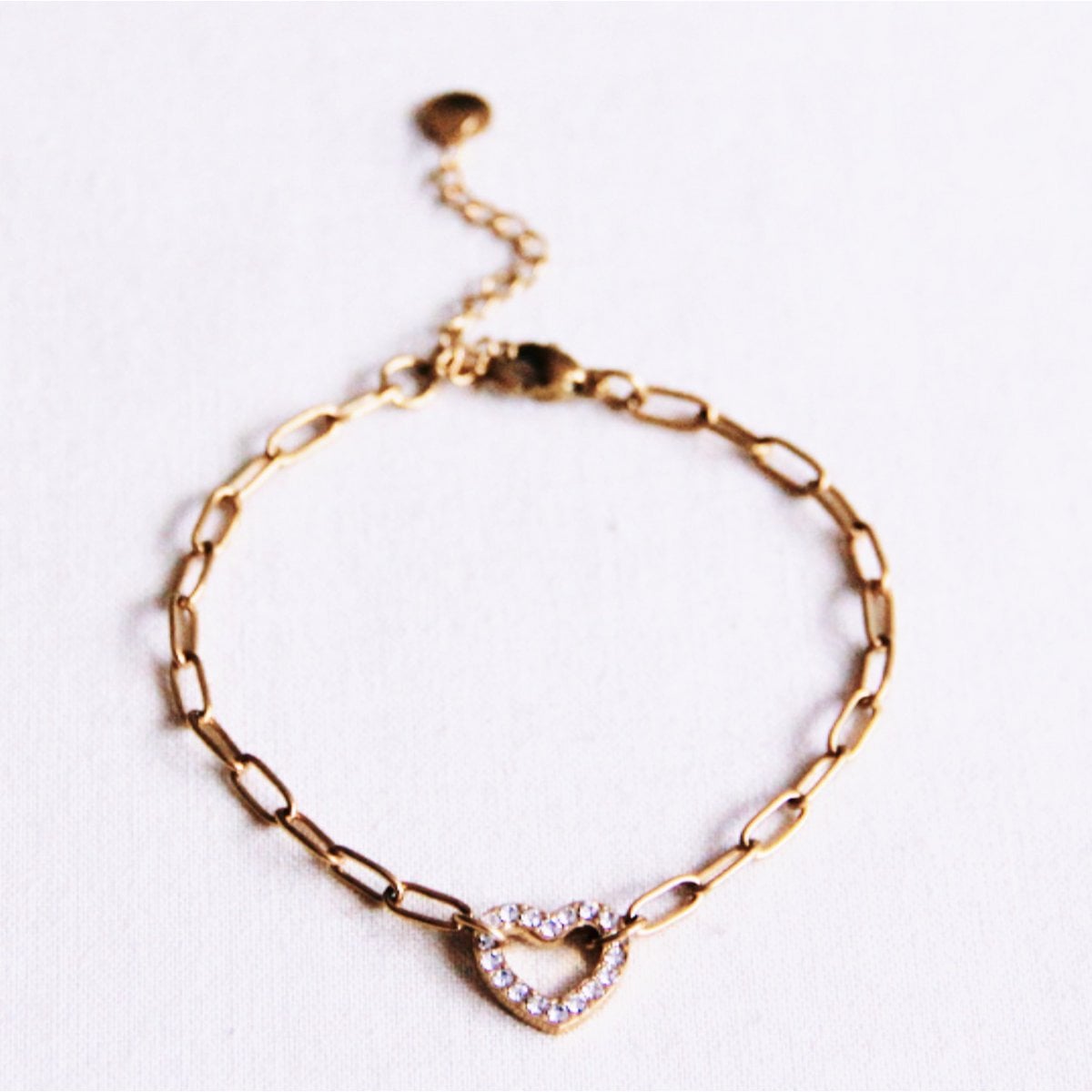 D-chain armband met strass hartbedel - goud