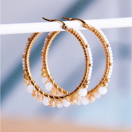 Ronde hoepel oorbellen met facetten en miyukis - naaktmix