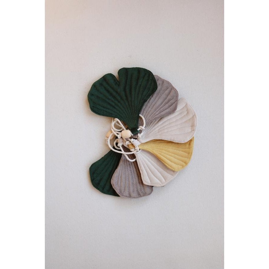 "Autumn Vibes" Slinger met Ginkgo Bladeren