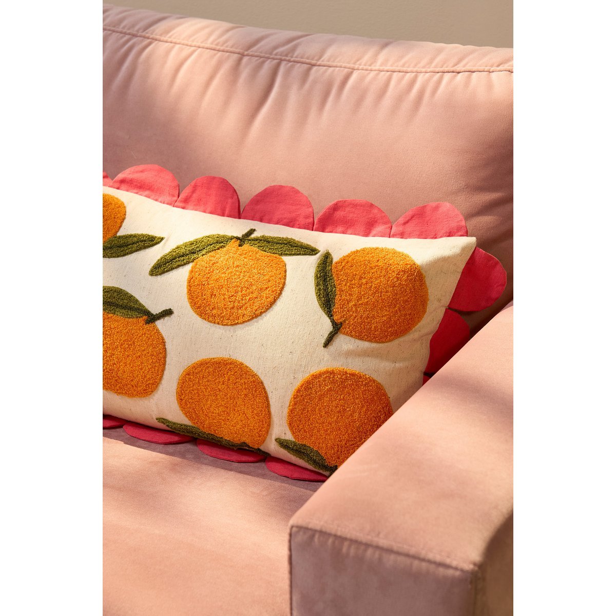 Oranges Sierkussen - L65 x B45 x H10 cm - Katoen - Off-White, Oranje, Roze
