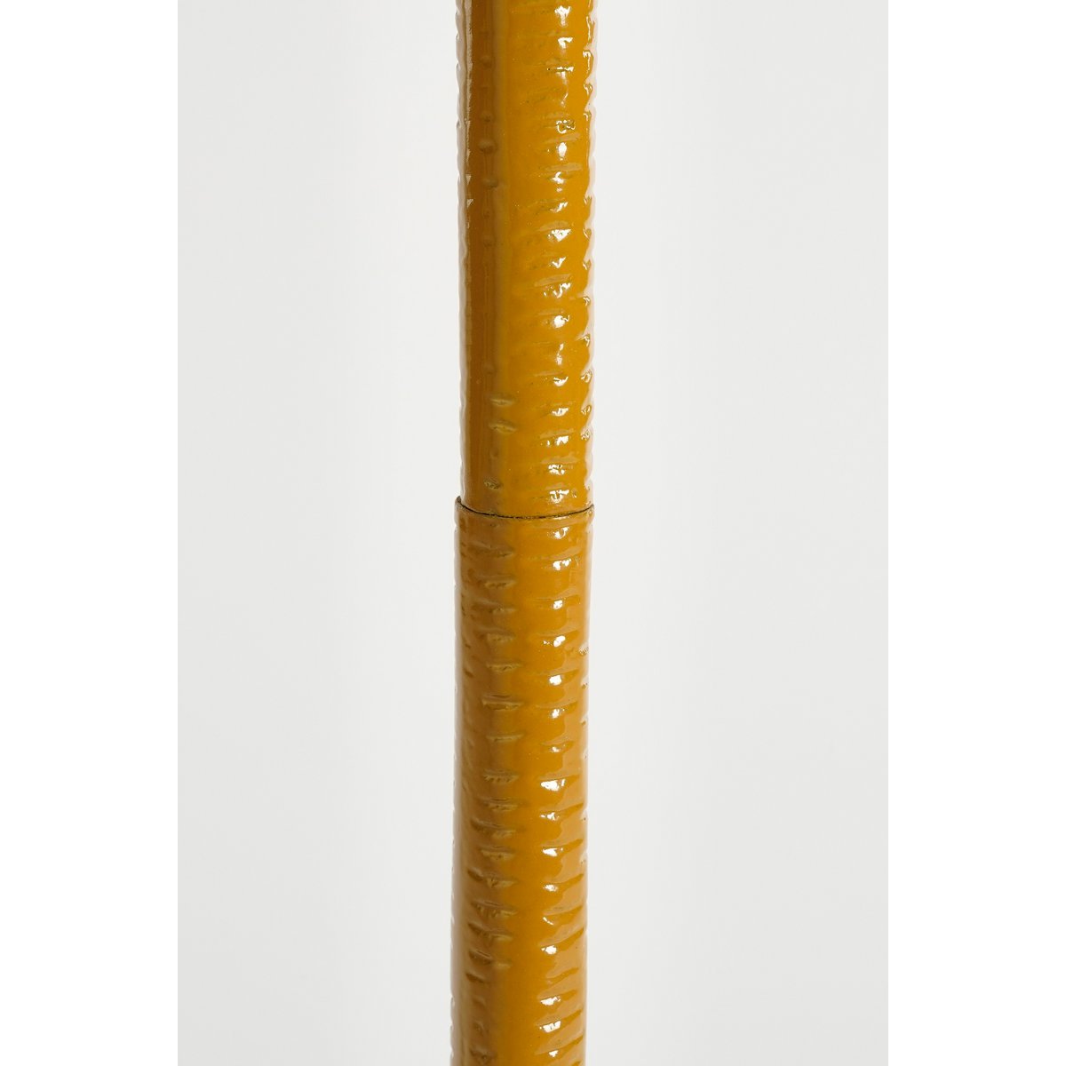 Colin Bijzettafel - H58 x Ø34 cm - Gerecycled Aluminium - 100% FSC - Bruin